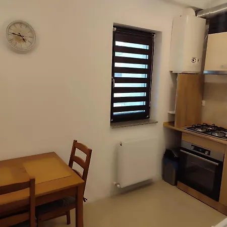 Near Sea Studio * Нэводари